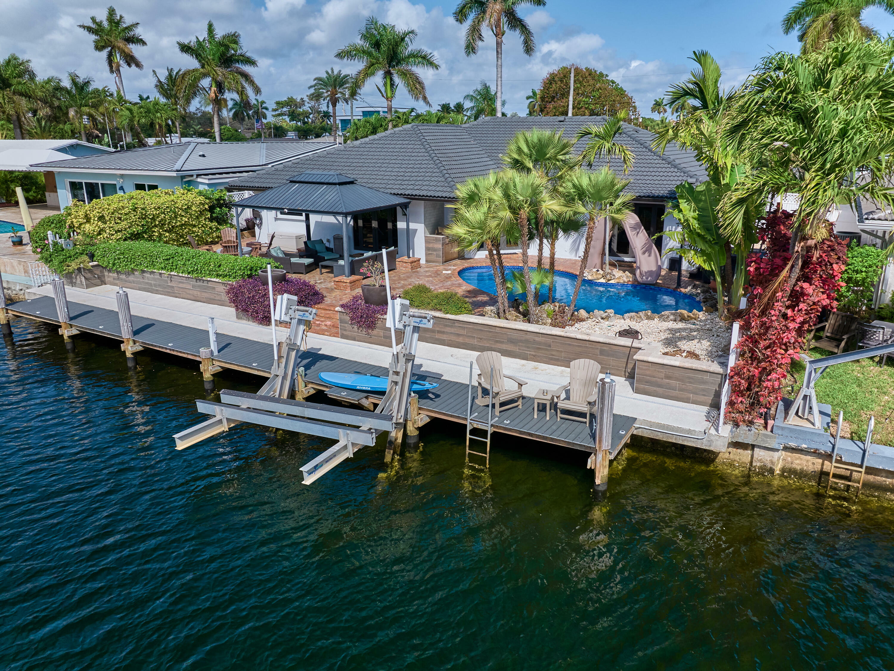Property Photo: 2652 NE 3rd Street FL 33062