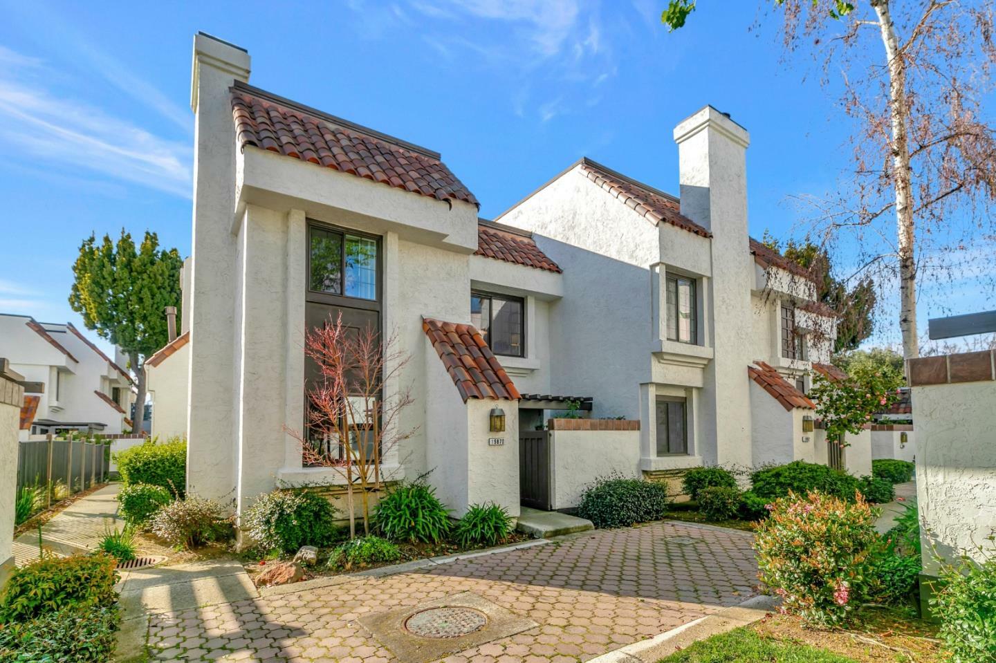 Property Photo:  19870 Portal Plaza  CA 95014 