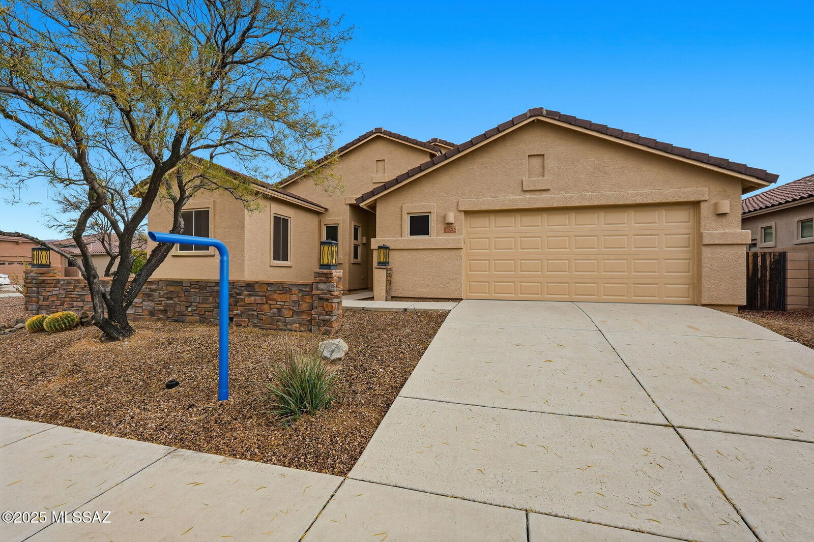 Property Photo:  12692 N Sunrise Shadow Drive  AZ 85658 