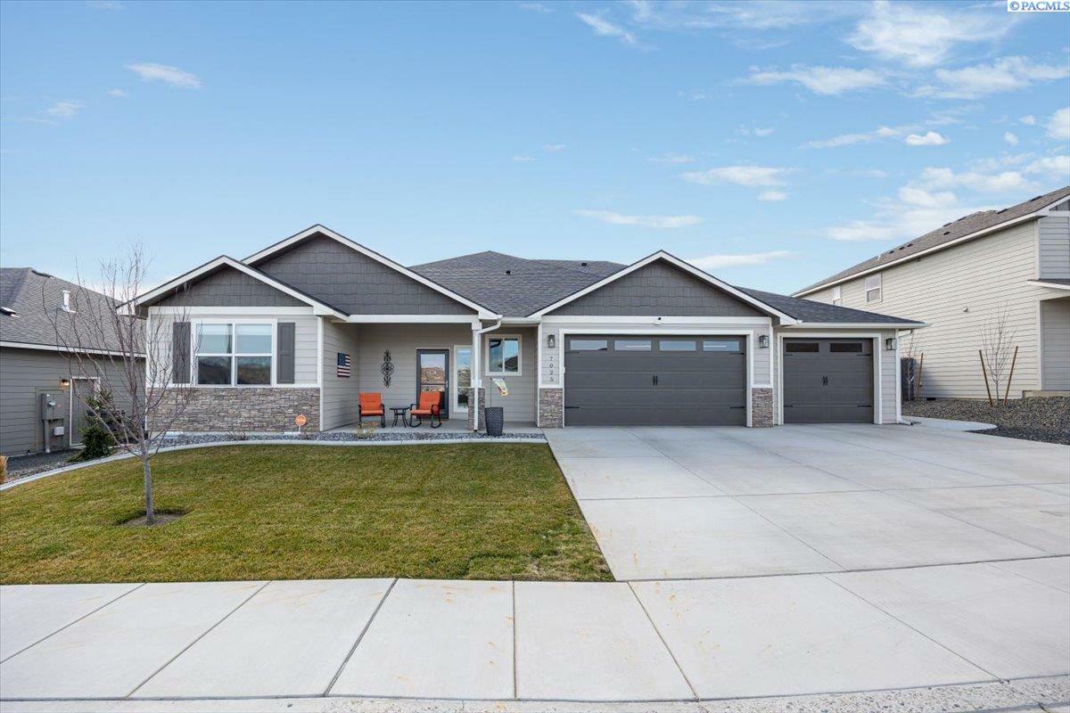 7025 W 35th Ave  Kennewick WA 99338 photo