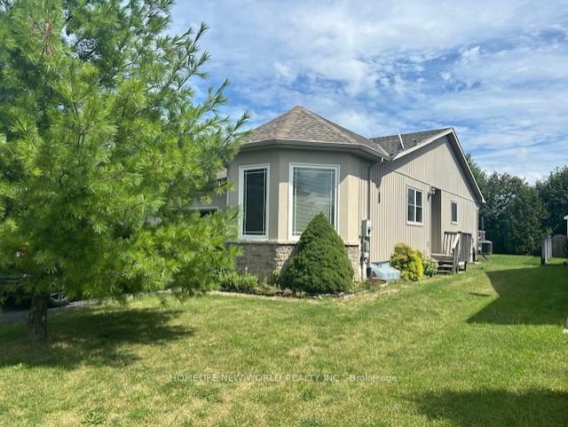 Property Photo: 2381 9th Avenue E ON N4K 3H4