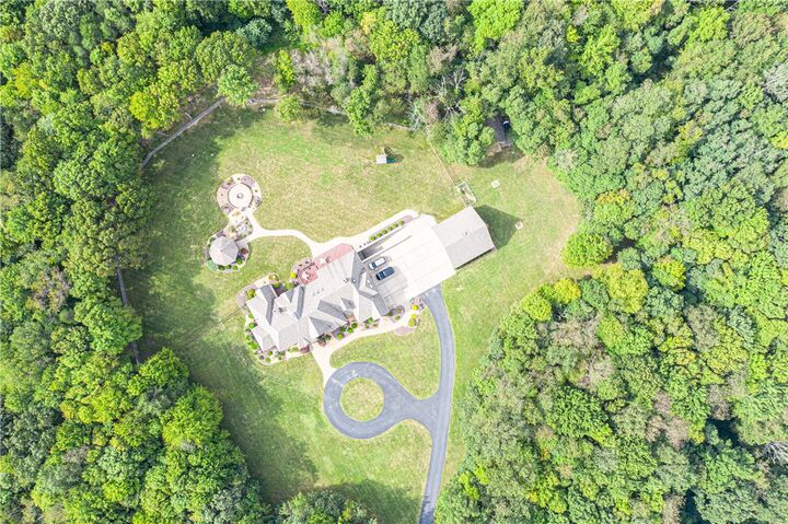 Property Photo: 1801 Freeport Road PA 16201