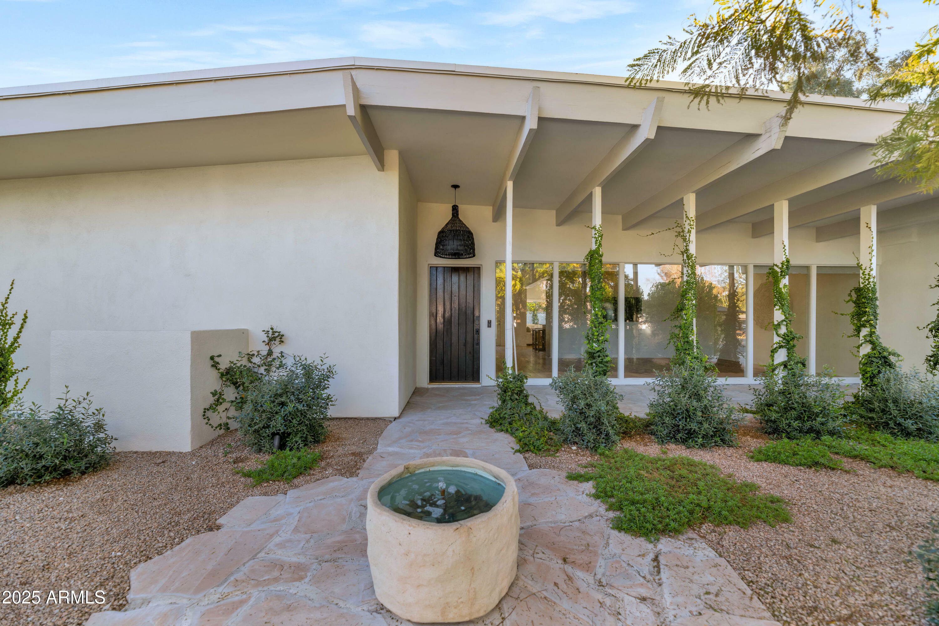 37 Spur Circle  Scottsdale AZ 85251 photo