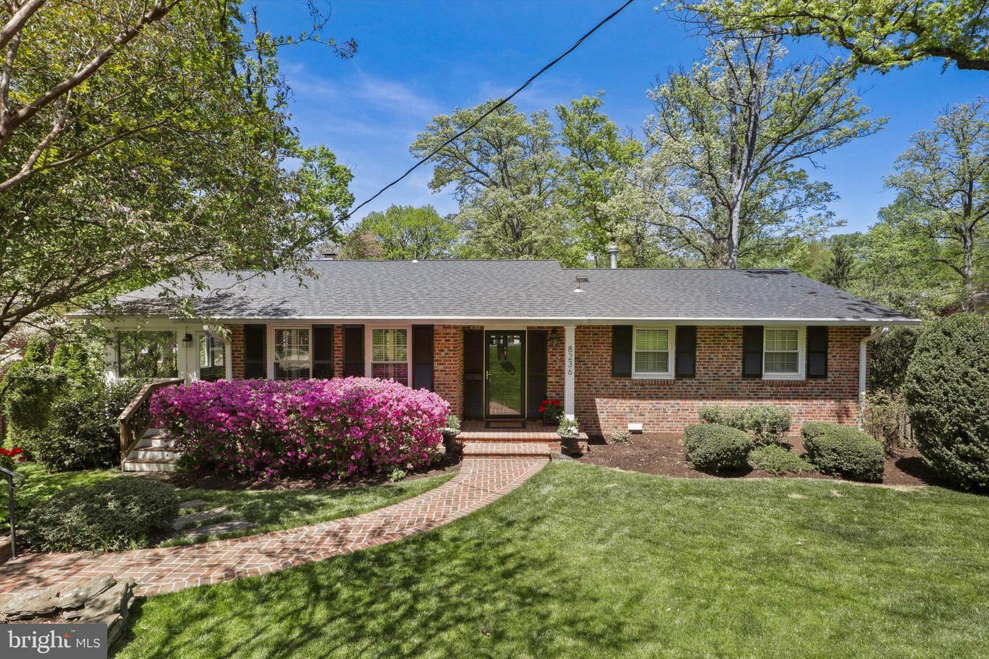 Property Photo:  8236 Winder Street  VA 22180 