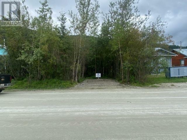 Property Photo:  1282 3rd Avenue  YT Y0B 1G0 