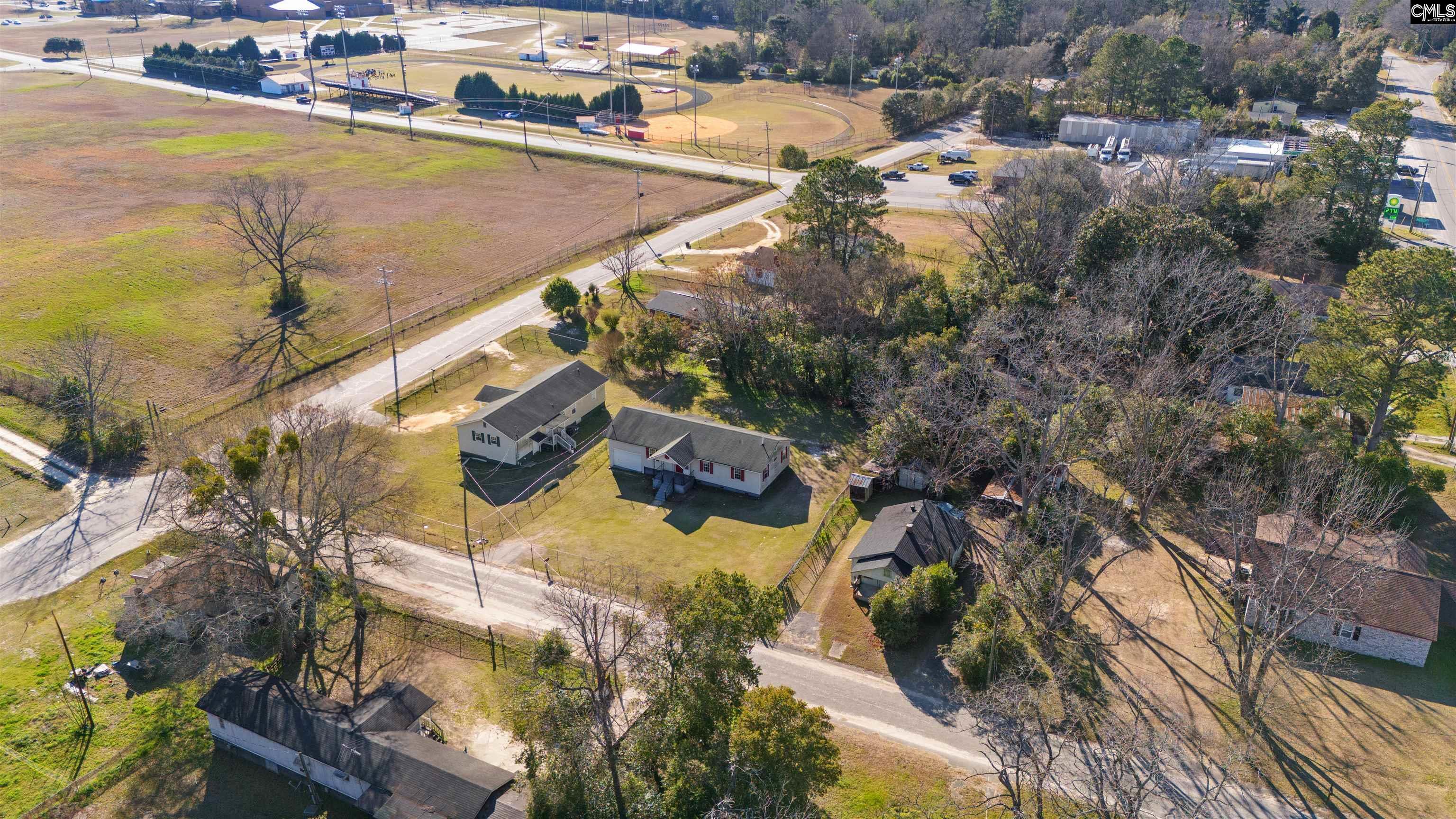 Property Photo: 2002 Liberty SC 29135