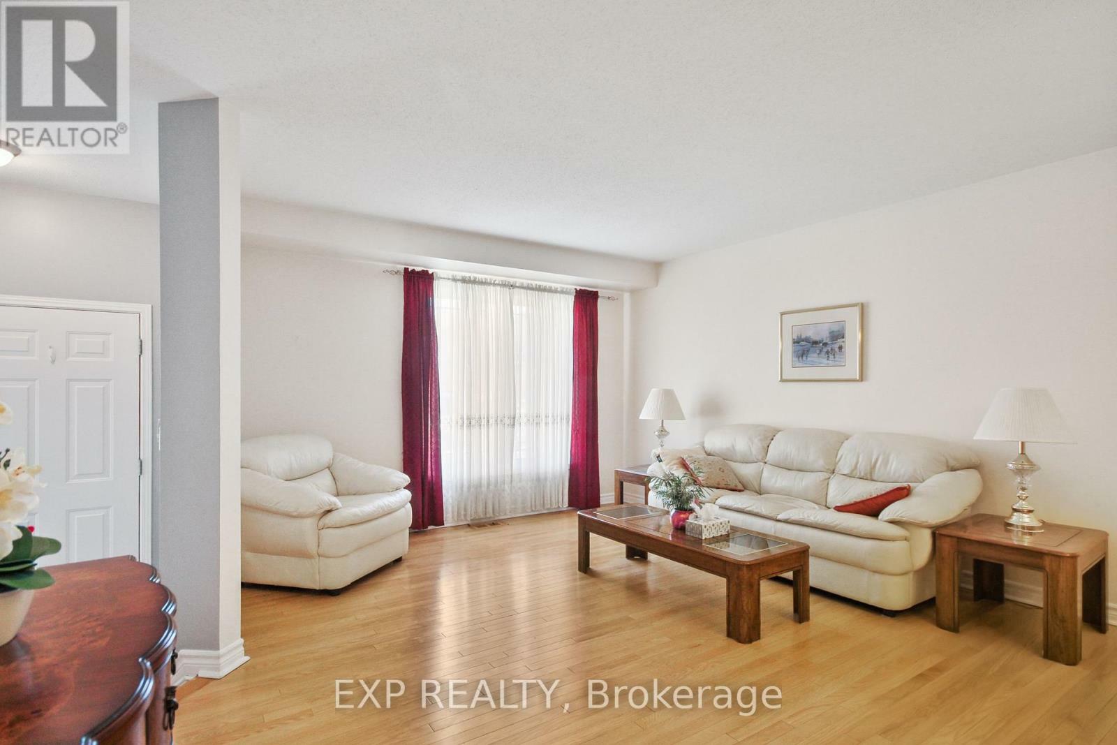 Property Photo: 618 Beatrice Drive South ON K2J 5N9