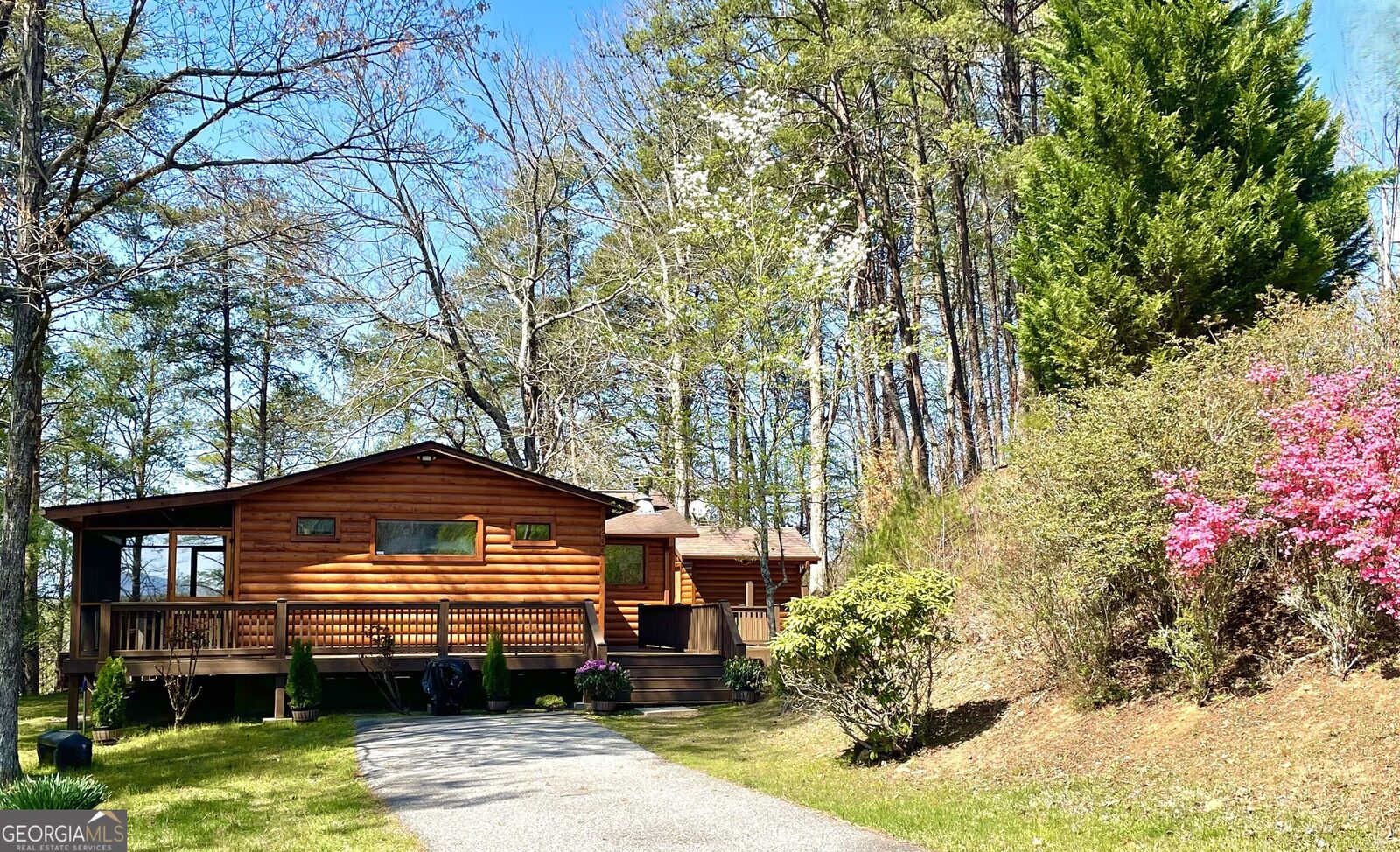 Property Photo: 233 River Hills Road GA 30559