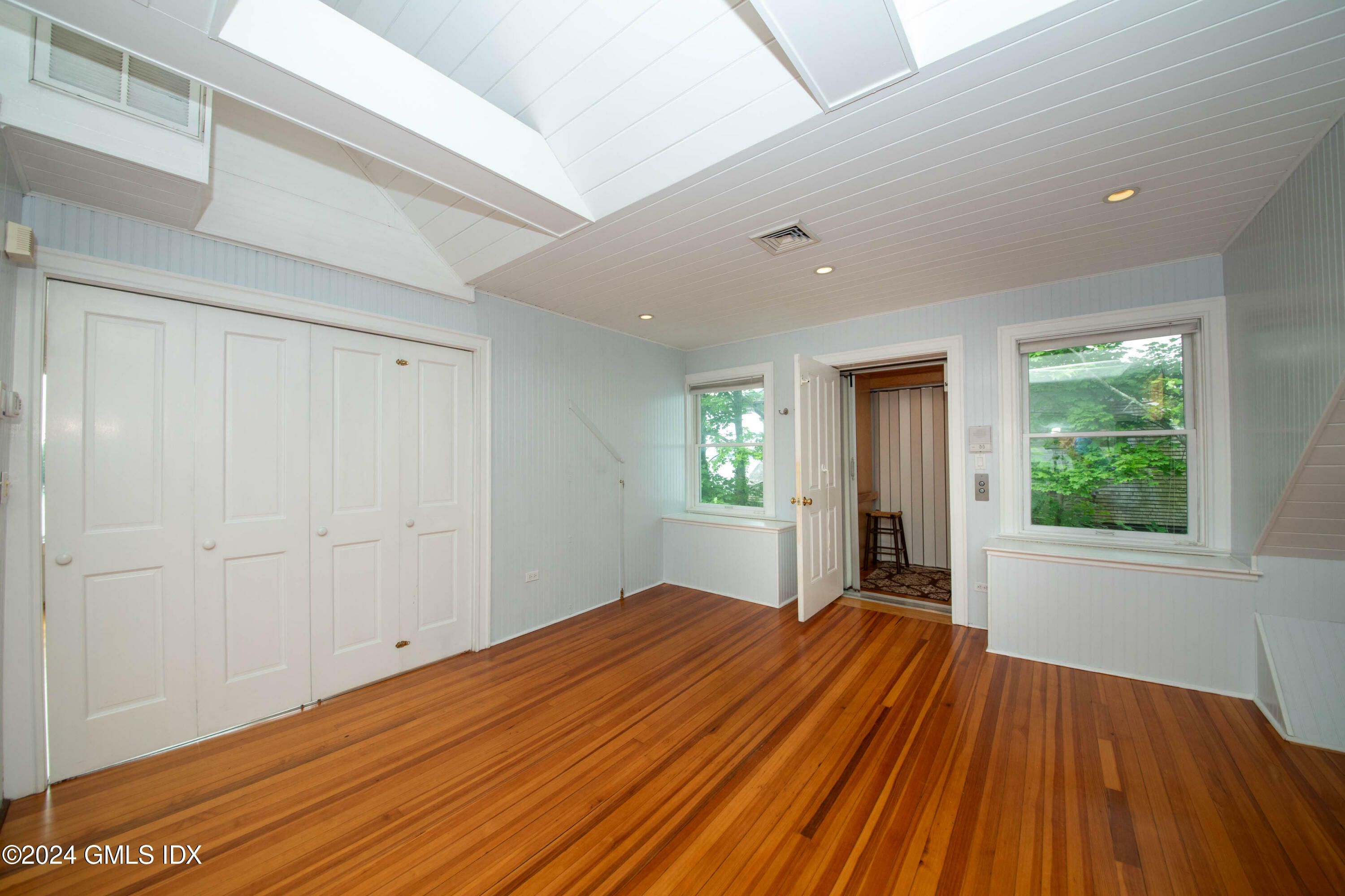 Property Photo:  41 Byram Shore Road Upper Level  CT 06830 