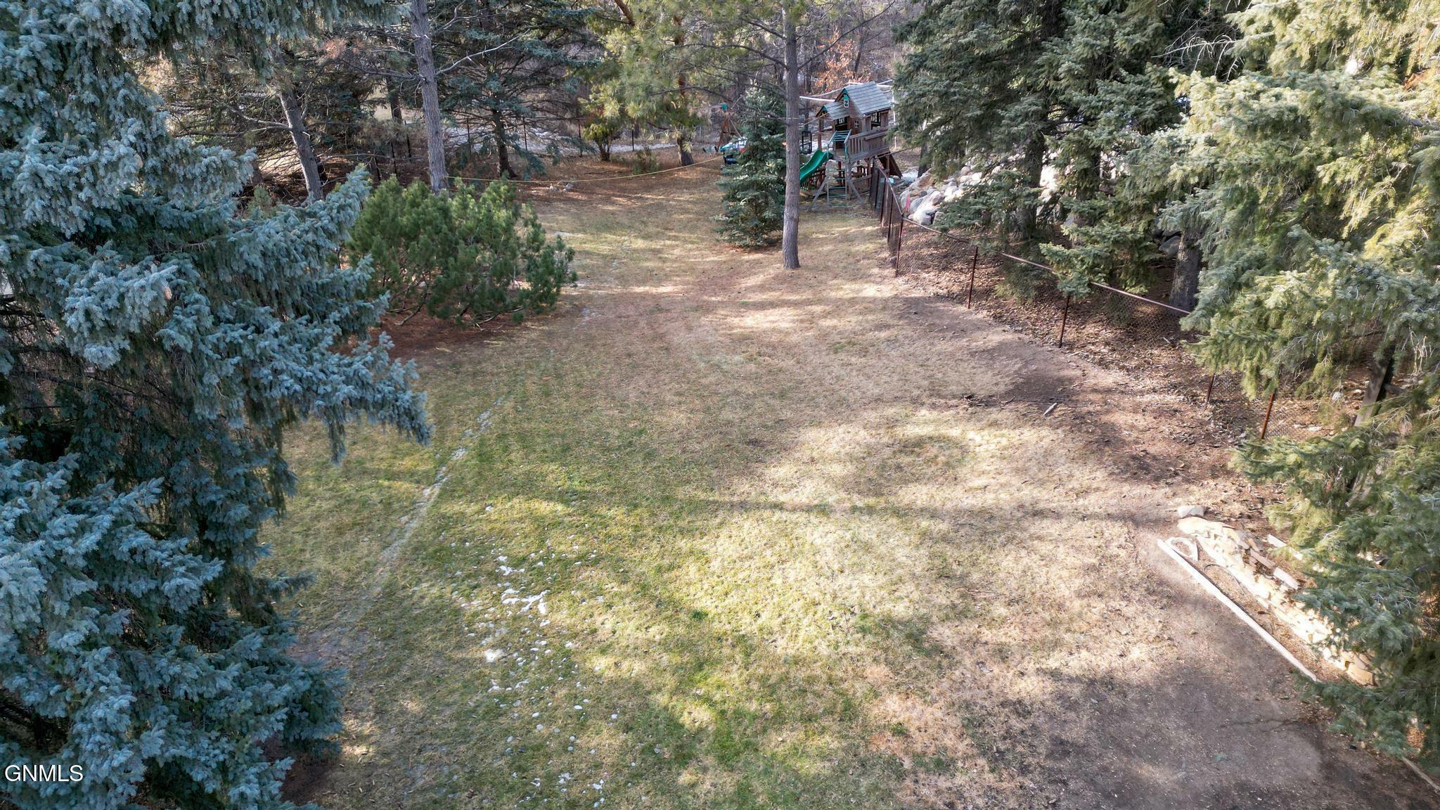 Property Photo:  1108 N Parkview Drive  ND 58501 