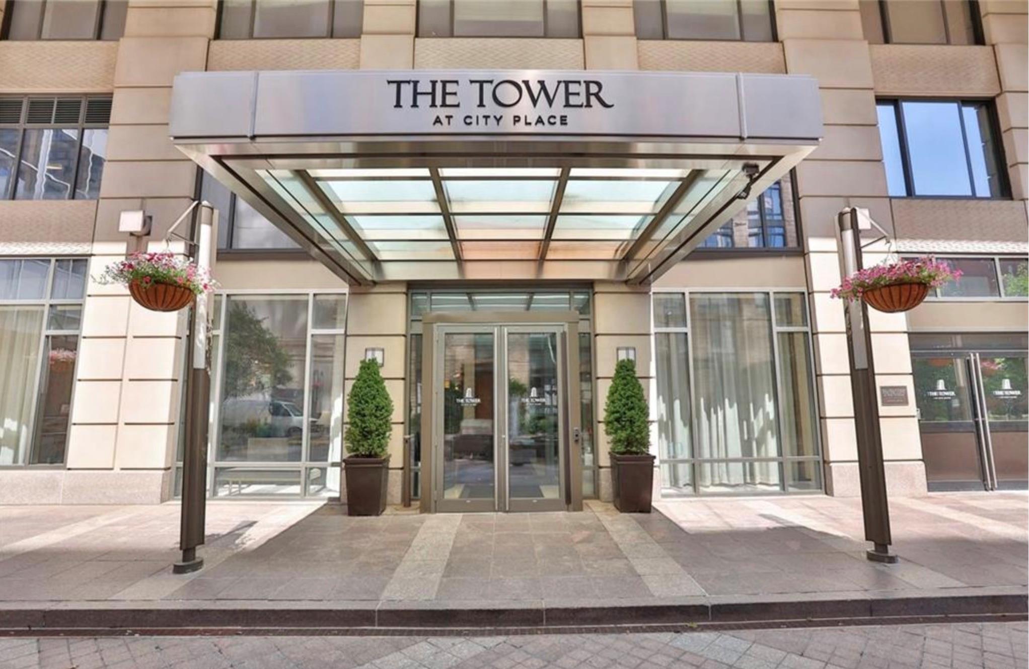 Property Photo: 10 City Place 9A NY 10601