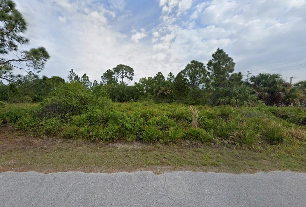 Property Photo: 23517 Arlo Avenue FL 33980