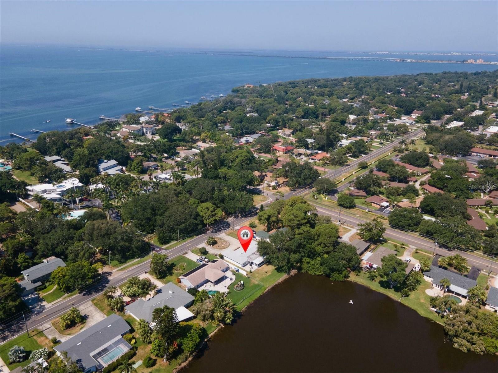 Property Photo: 867 Pinellas Point Drive S FL 33705