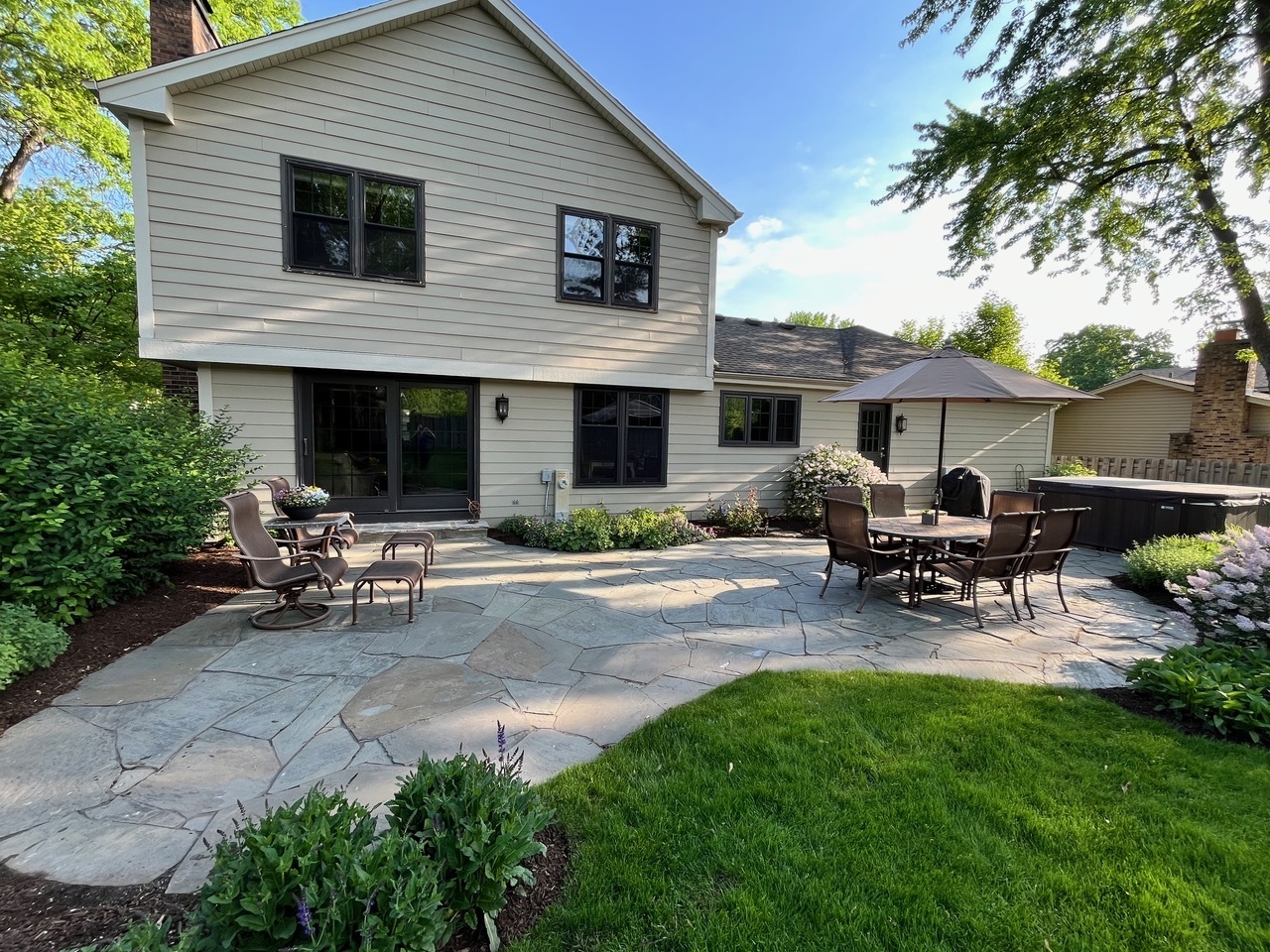 Property Photo:  219 Schuldt Drive  IL 60047 