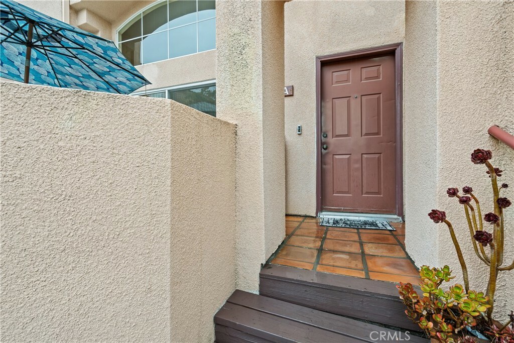 Property Photo:  4343 Freedom Drive A  CA 91302 