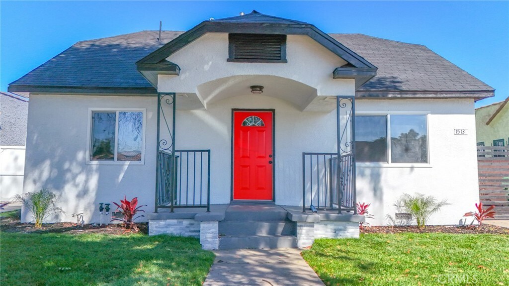 Property Photo: 1513 W 83rd Street CA 90047
