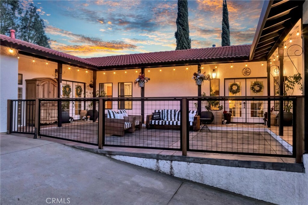 Property Photo: 18544 Deer Hill Road CA 95467