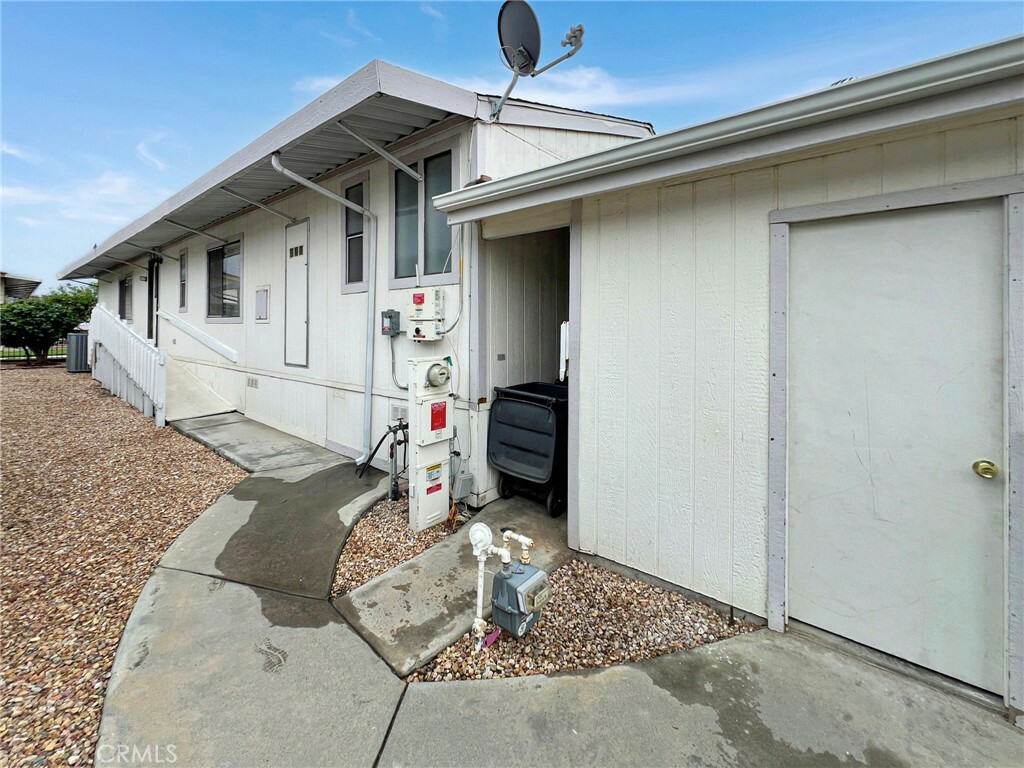 Property Photo:  1216 Lodgepole Drive  CA 92545 