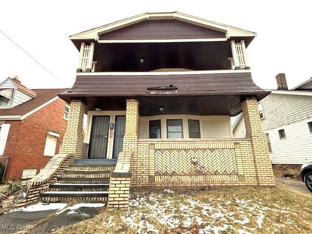 Property Photo: 14914 Glendale Avenue OH 44128