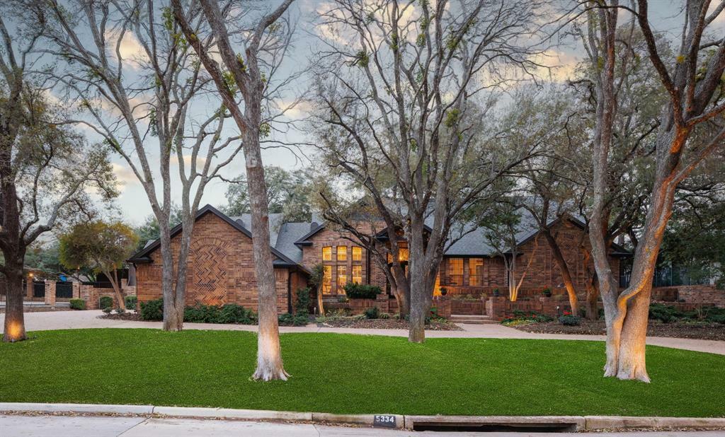 5334 Harbor Town Drive  Dallas TX 75287 photo