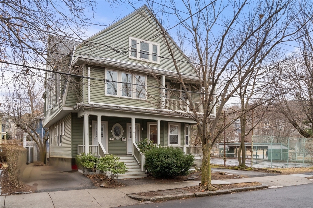 Property Photo:  50 Kenwood St 1  MA 02446 