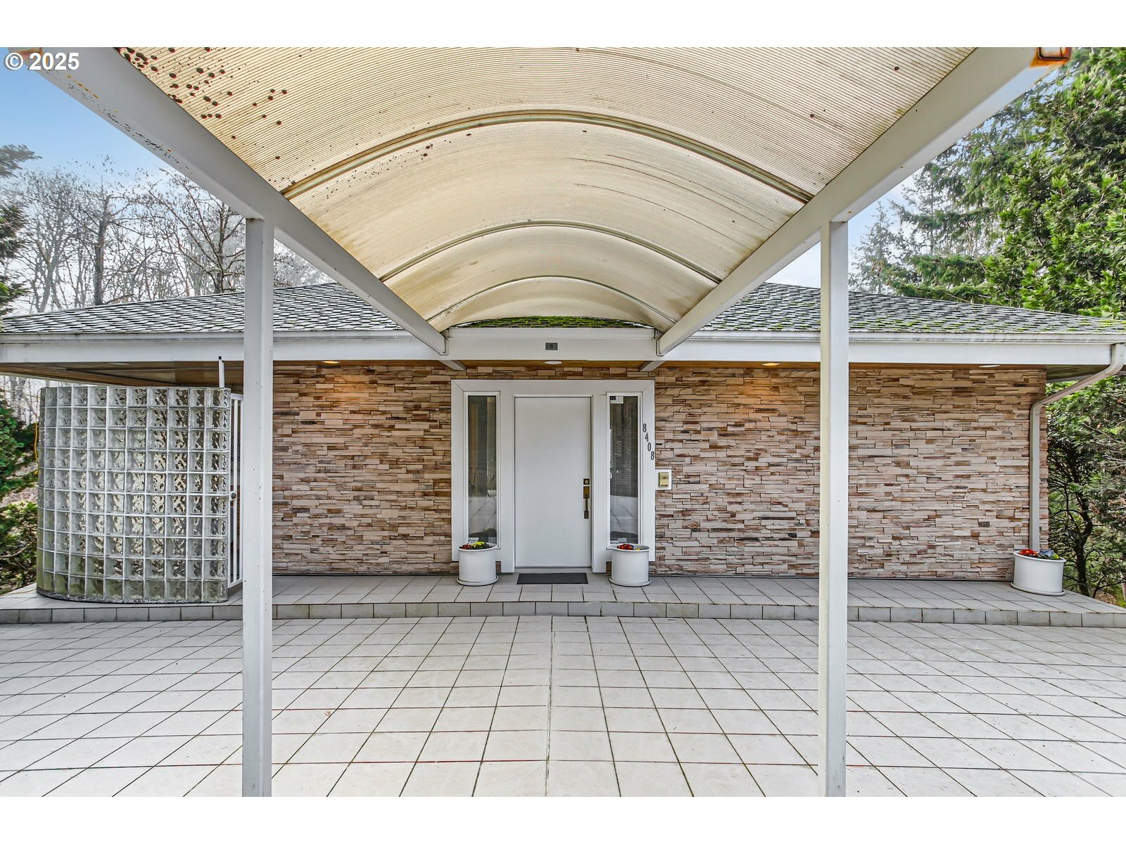 Property Photo:  8408 NW Pinnacle Ct  OR 97229 