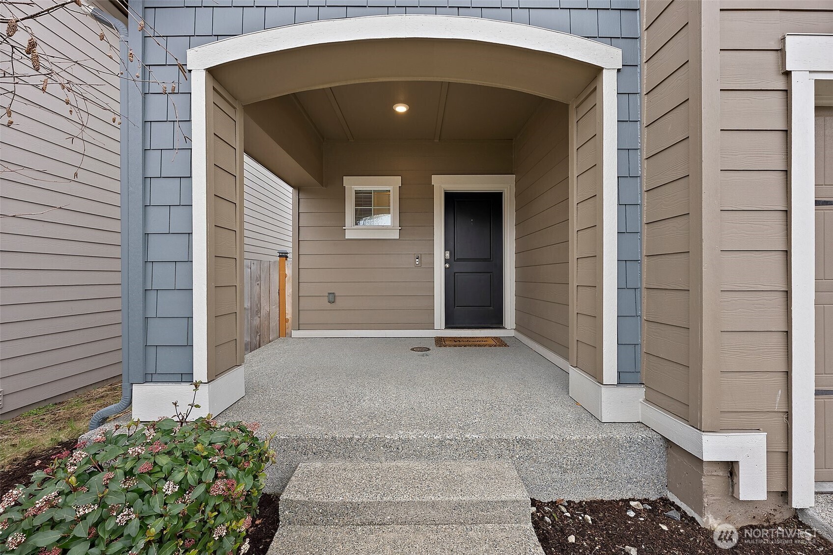 Property Photo: 18427 111th Avenue E WA 98374