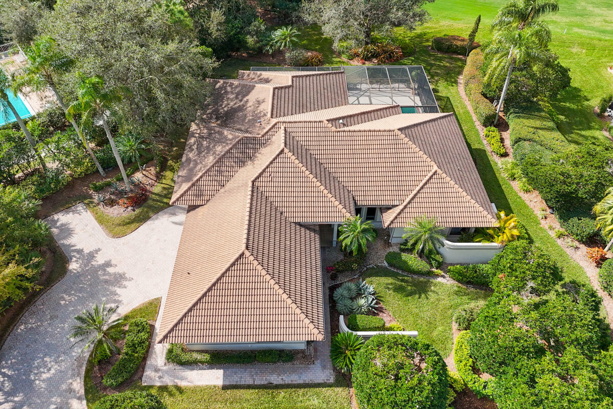 Property Photo: 1549 NW Buttonbush Circle FL 34990
