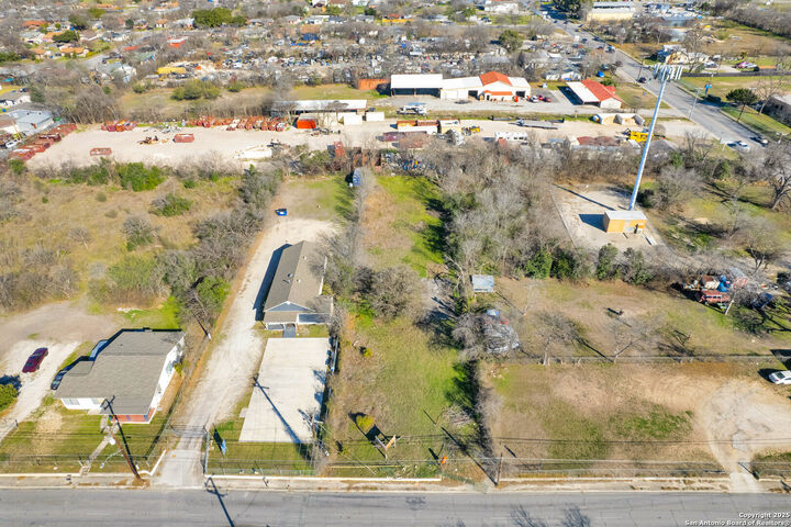 Property Photo:  126 NW 36th  TX 78237 