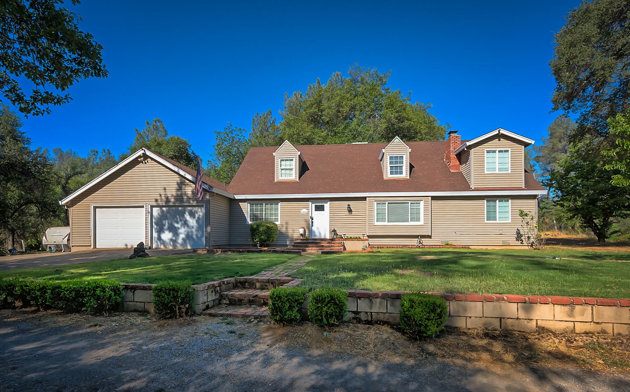 12864 Williamson Road  Redding CA 96003 photo