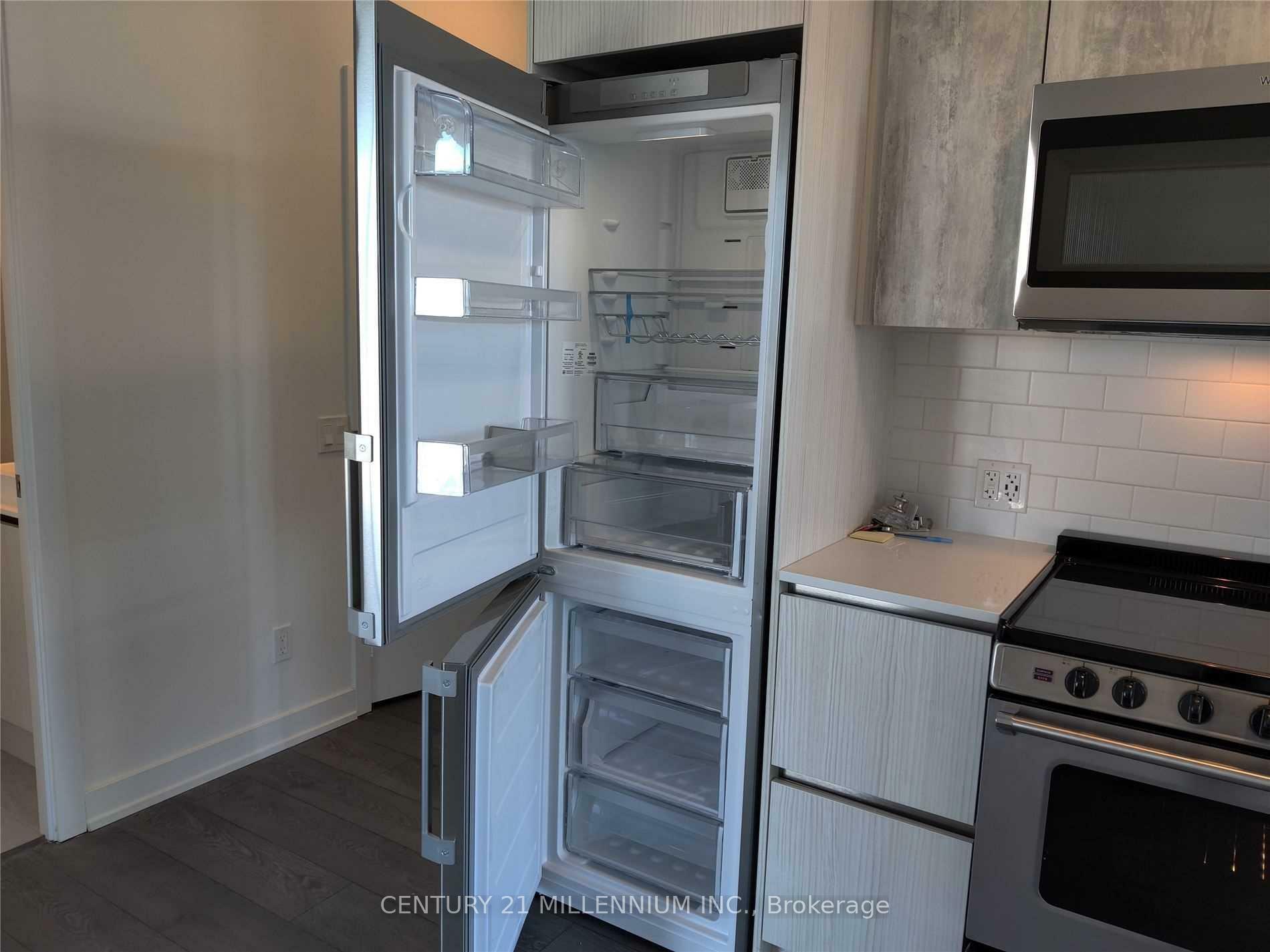 Property Photo: 251 Manitoba Street 1910 ON M8Y 0C7