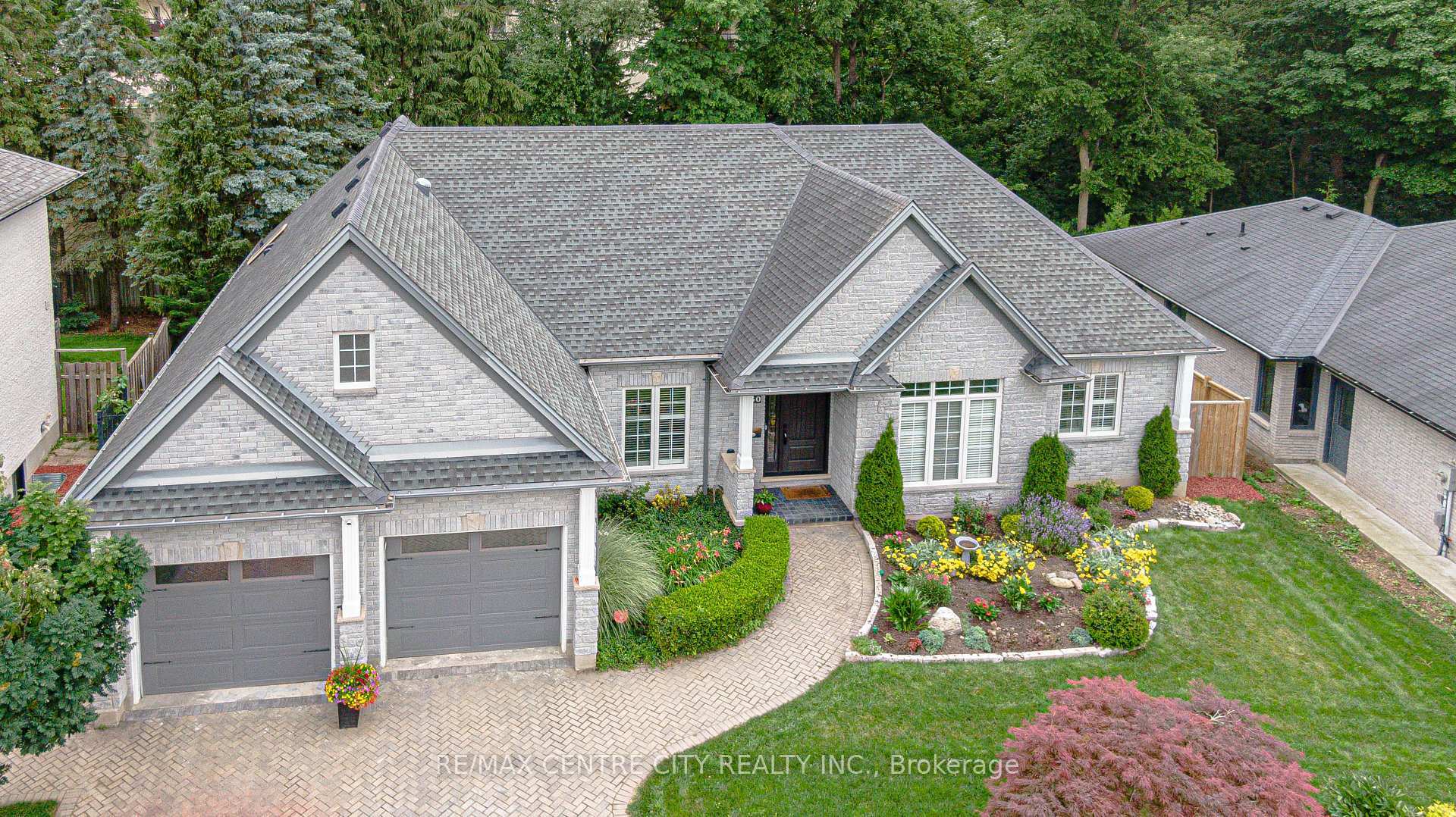 Property Photo: 50 Exmoor Place S ON N5X 3W2