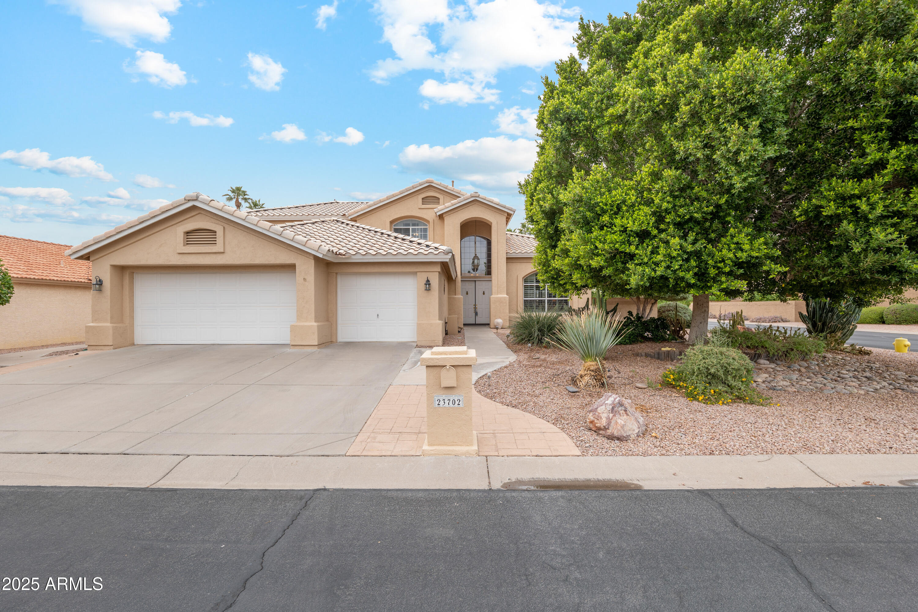 23702 S Desert Sands Drive  Sun Lakes AZ 85248 photo