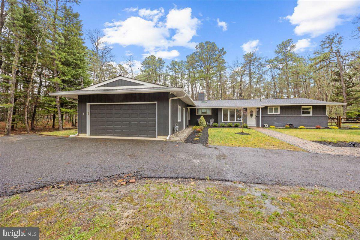 Property Photo: 8 Sawmill Road NJ 08055