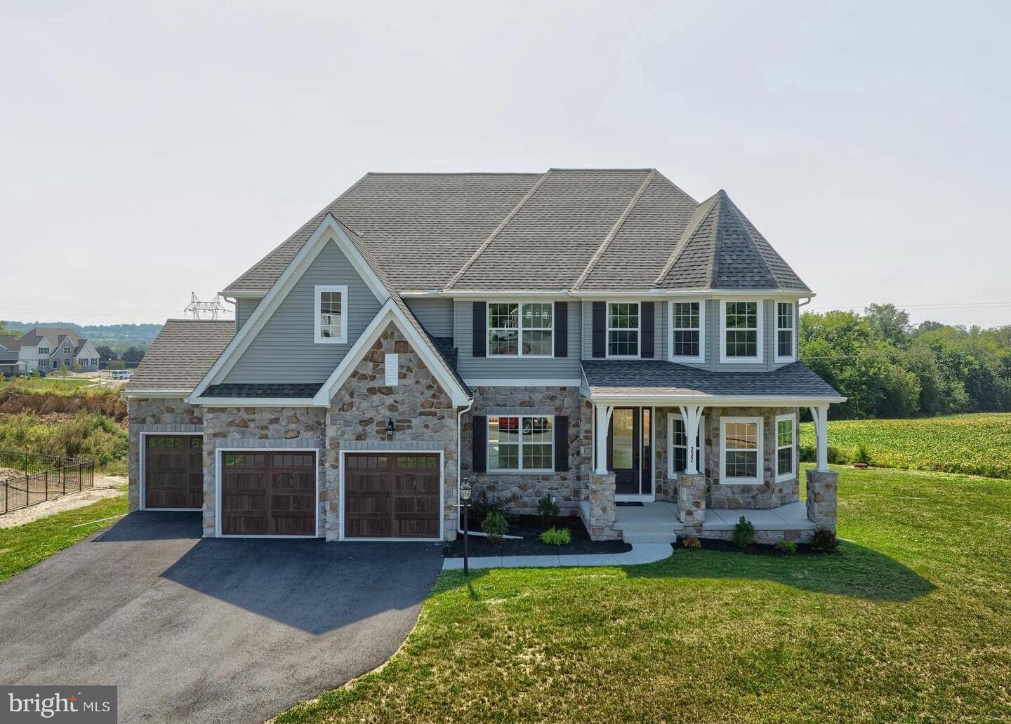 Property Photo:  232 West Side Drive  PA 17543 