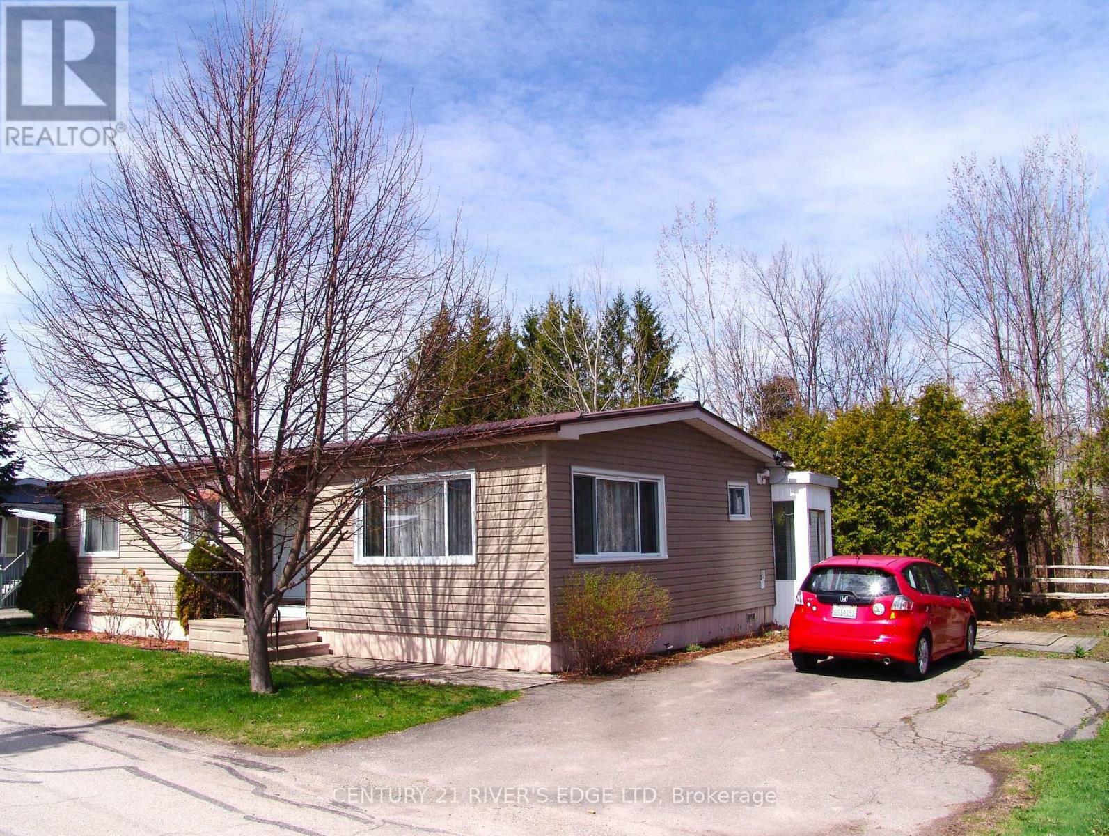 1871 Oxford Avenue 44  Elizabethtown-Kitley ON K6V 7B5 photo
