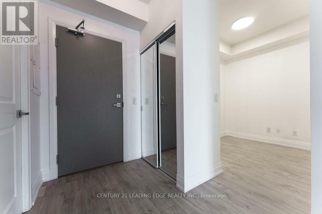 Property Photo: 591 Sheppard Avenue East 517 ON M2K 0G2