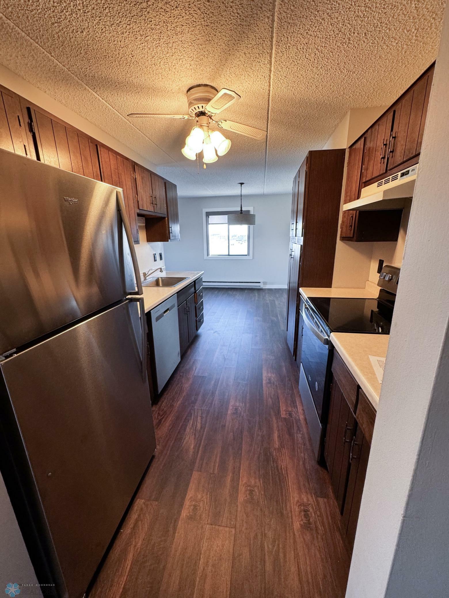 Property Photo: 1110 3rd Avenue N ND 58102