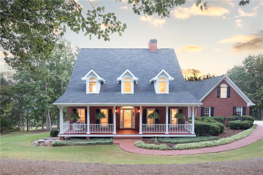 Property Photo:  6745 Molly View Point  GA 30041 