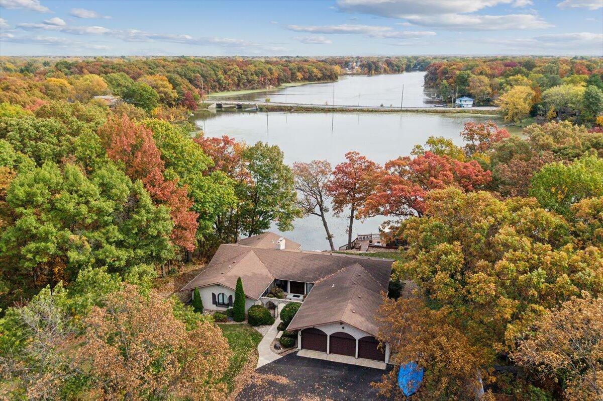Property Photo: 1105 W 4th Place IN 46342