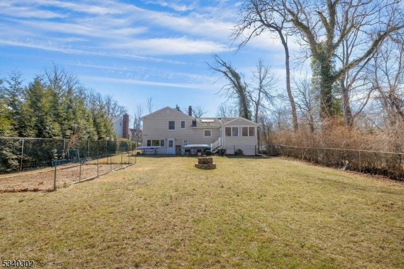 Property Photo:  107 Kent Place Blvd  NJ 07901 