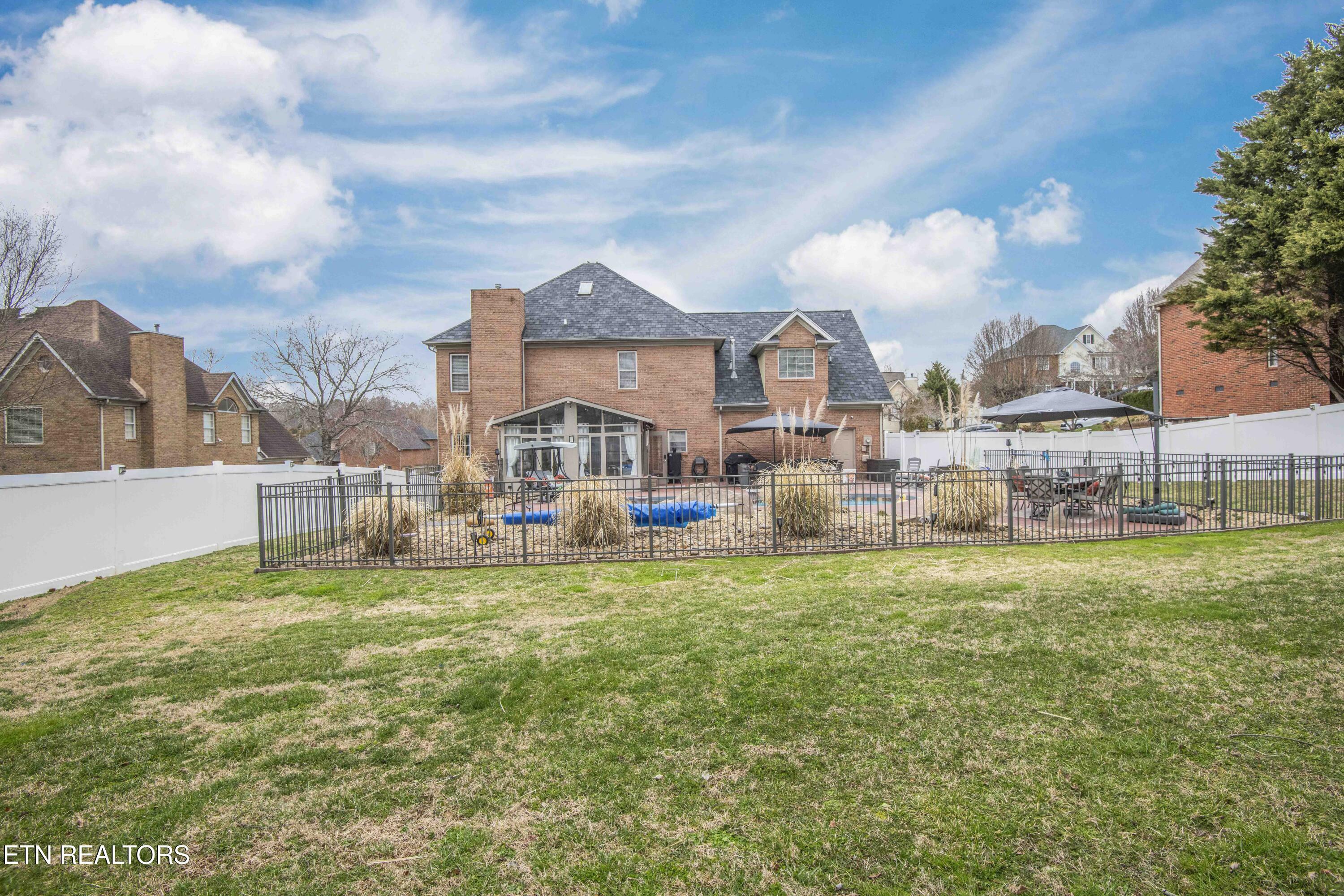 Property Photo:  1330 Berkley Hills Lane  TN 37849 