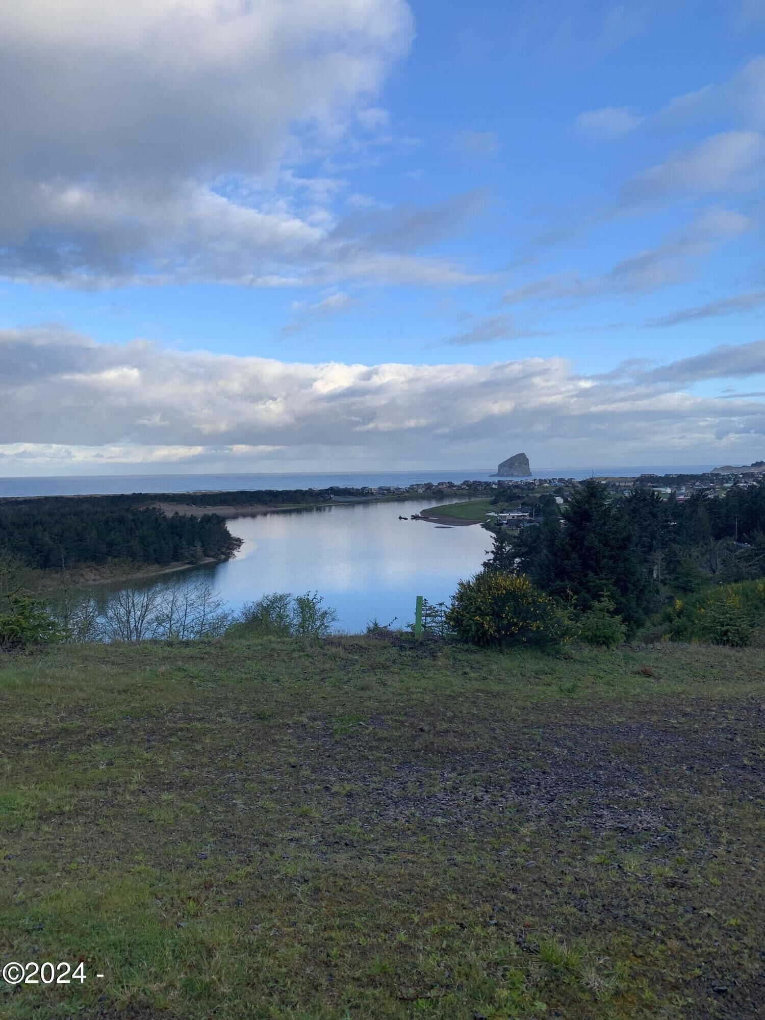 Property Photo:  Lot 56 Kingfisher Loop  OR 97135 