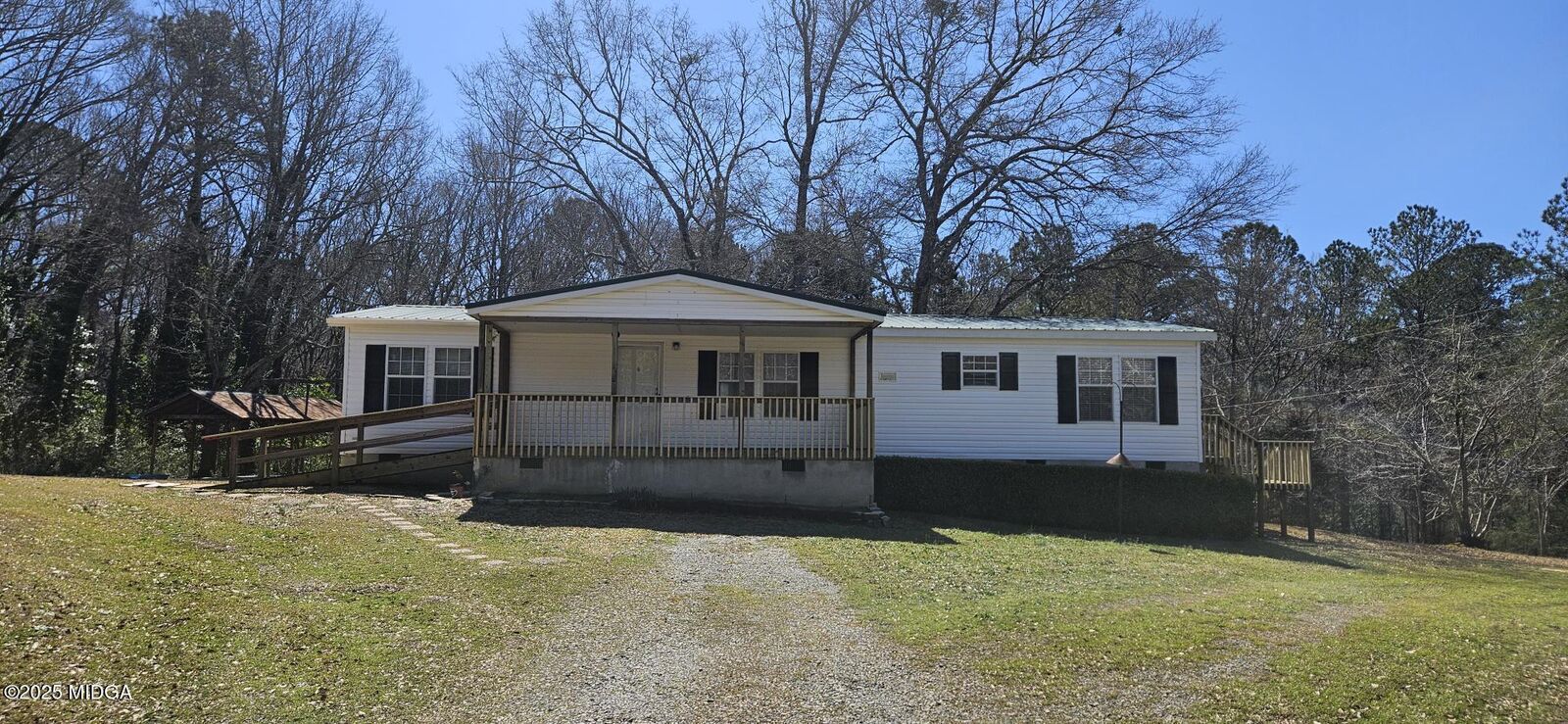 Property Photo: 121 Five Points Road GA 31032