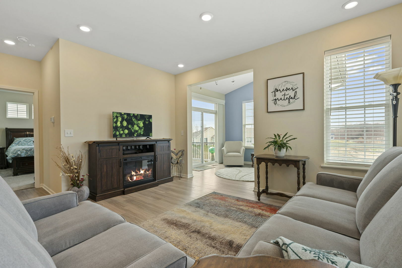 Property Photo:  2026 Wentworth Drive  IL 60020 