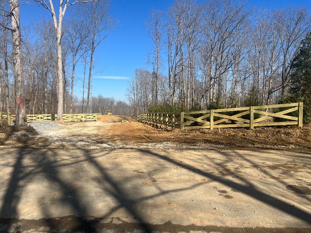 Property Photo: 10898 Back Piney Rd TN 37025