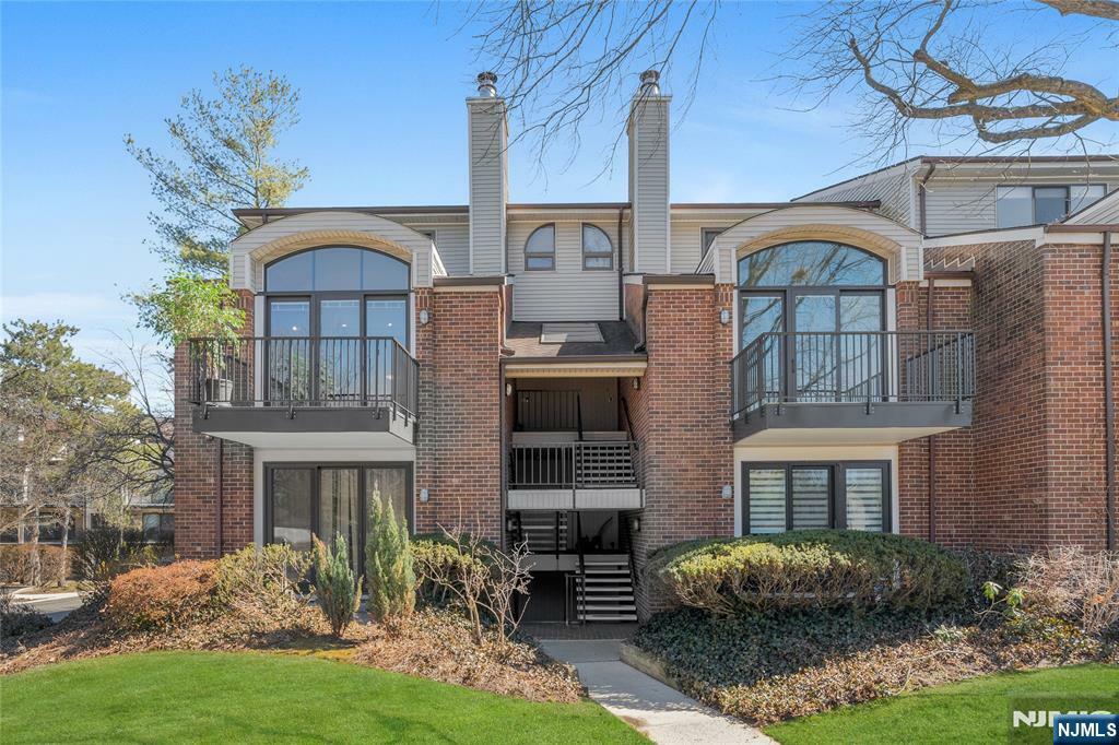 Property Photo: 2 Peabody Court 1002 NJ 07666