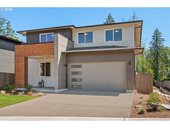 Property Photo:  17196 SW Kalapuya Ln  OR 97140 
