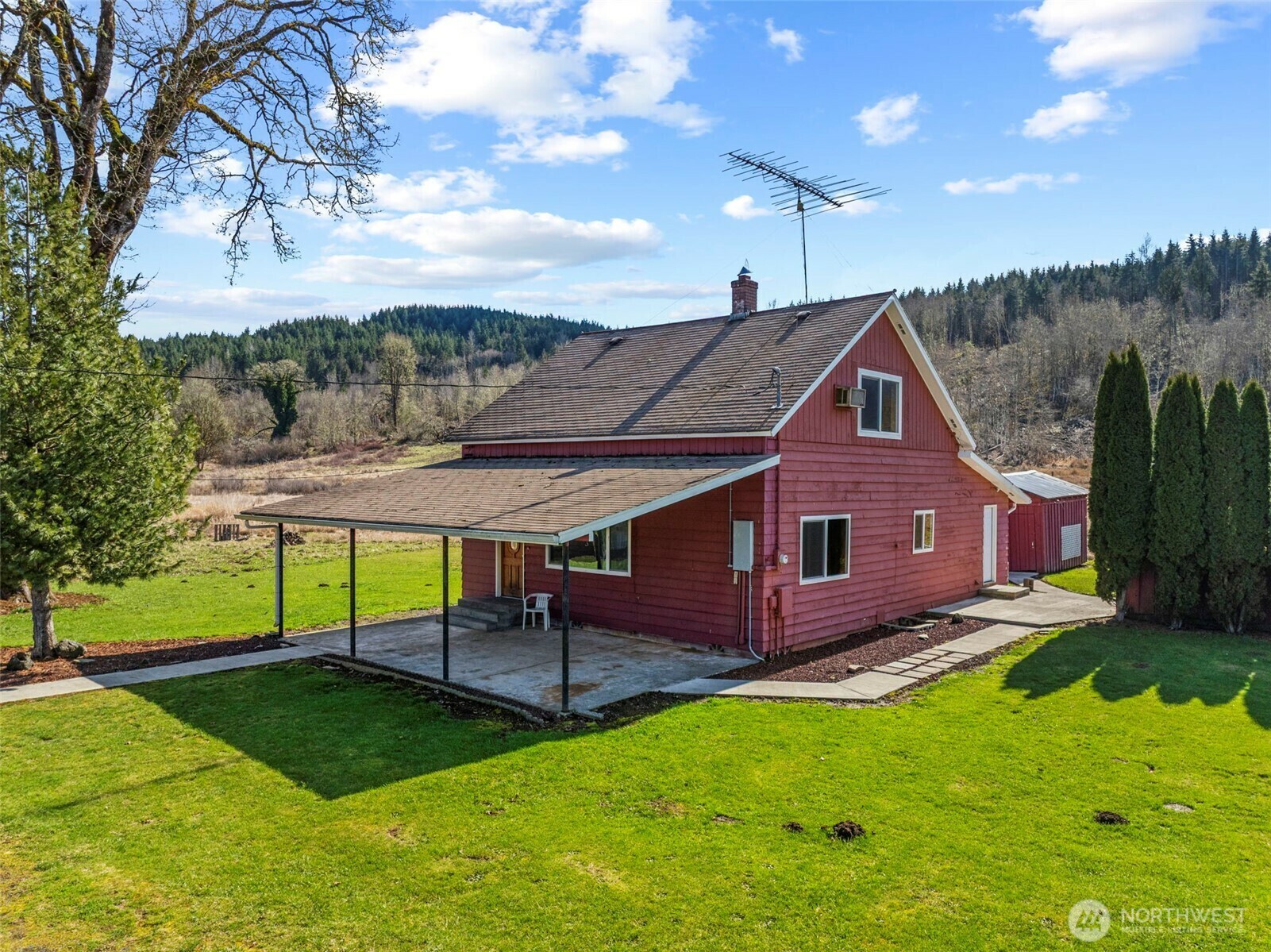 Property Photo:  840  Evans Road  WA 98591 