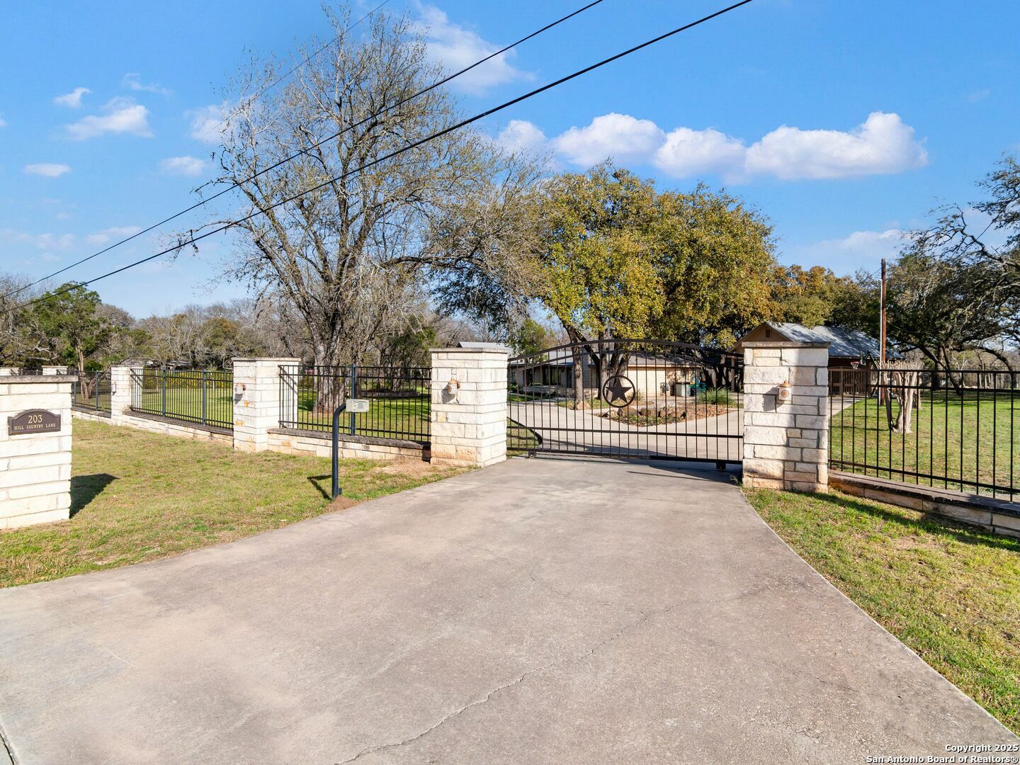 203 Hill Country  Hill Country Village TX 78232 photo